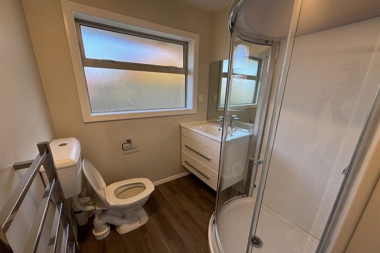 Photo of property in 4/28 Aikmans Road, Merivale, Christchurch, 8014