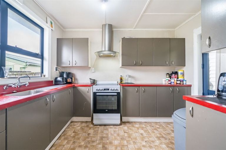 Photo of property in 45 Thackeray Street, Trentham, Upper Hutt, 5018