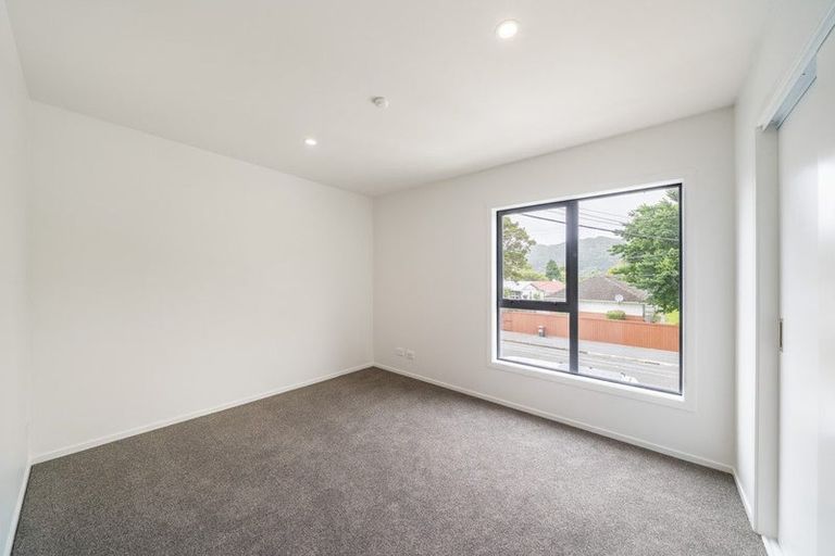 Photo of property in 1/104 Martin Street, Wallaceville, Upper Hutt, 5018