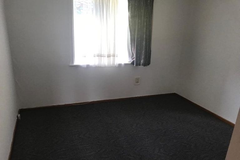 Photo of property in 8 Lynden Avenue, Hillcrest, Auckland, 0627