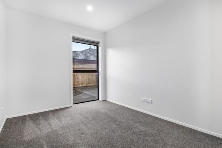 Photo of property in 54c Mako Mako Road, Levin, 5510