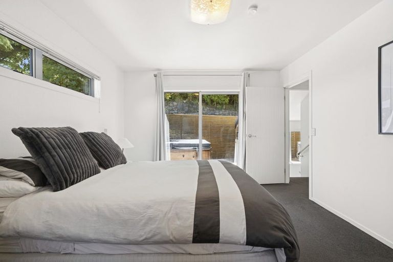 Photo of property in 45 Burma Road, Khandallah, Wellington, 6035