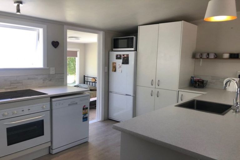 Photo of property in 12 Te Herekiekie Street, Turangi, 3334