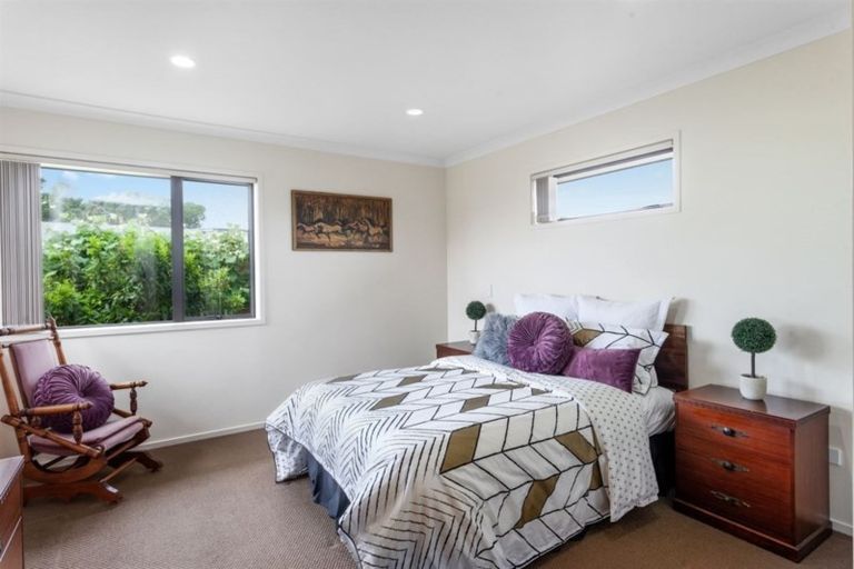 Photo of property in 5 Walnut Grove, Whakatane, 3120