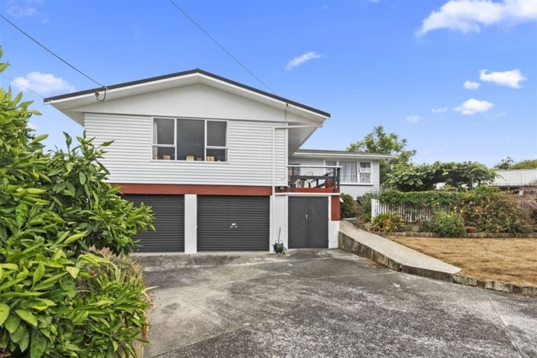Photo of property in 76 Old Onerahi Road, Onerahi, Whangarei, 0110