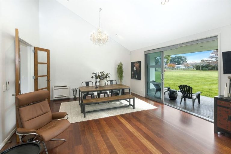 Photo of property in 569 Johns Road, Harewood, Christchurch, 8051