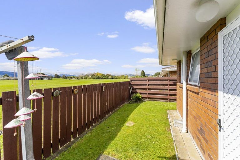 Photo of property in 8b Alexander Place, Otaki, 5512