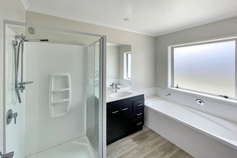 Photo of property in 12 Rigg Place, Flagstaff, Hamilton, 3210