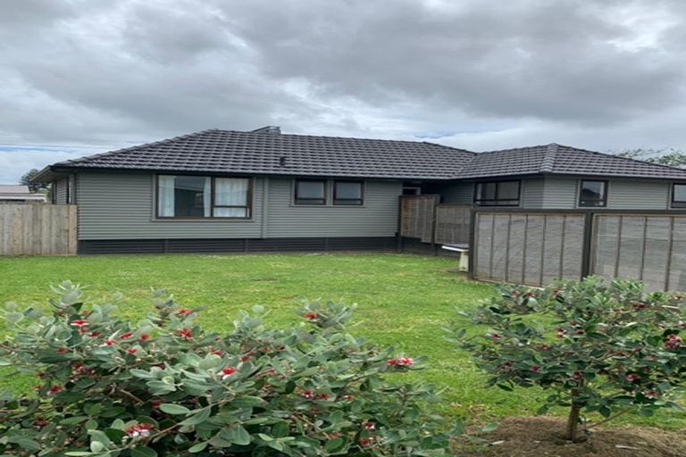 Photo of property in 74a Cambridge Terrace, Waterloo, Lower Hutt, 5011