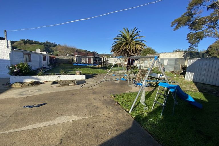 Photo of property in 84 Gladstone Road North, Mosgiel, 9024