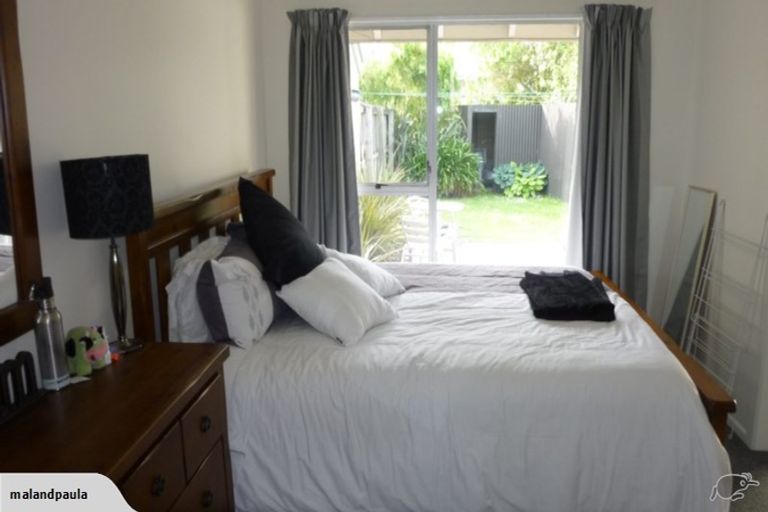 Photo of property in 76 Trafalgar Street, St Albans, Christchurch, 8014
