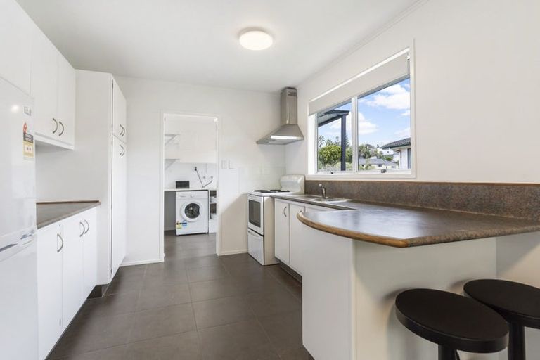 Photo of property in 11 Sunburst Lane, Torbay, Auckland, 0630