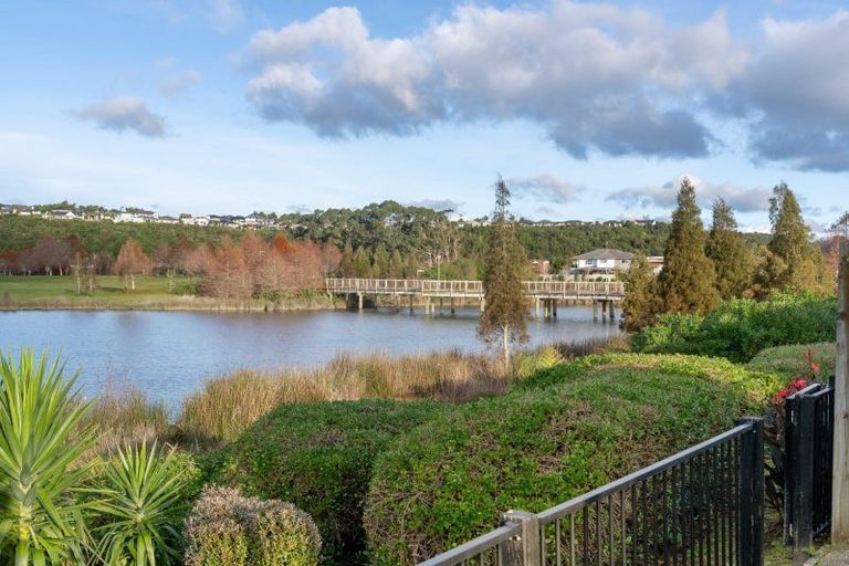Photo of property in 31 Scoria Close, Pyes Pa, Tauranga, 3112
