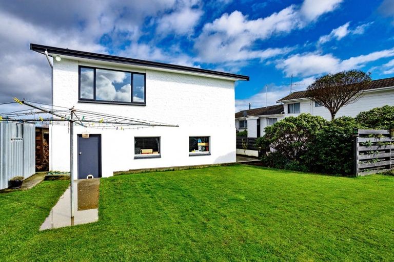 Photo of property in 34 Kildare Drive, Waikiwi, Invercargill, 9810