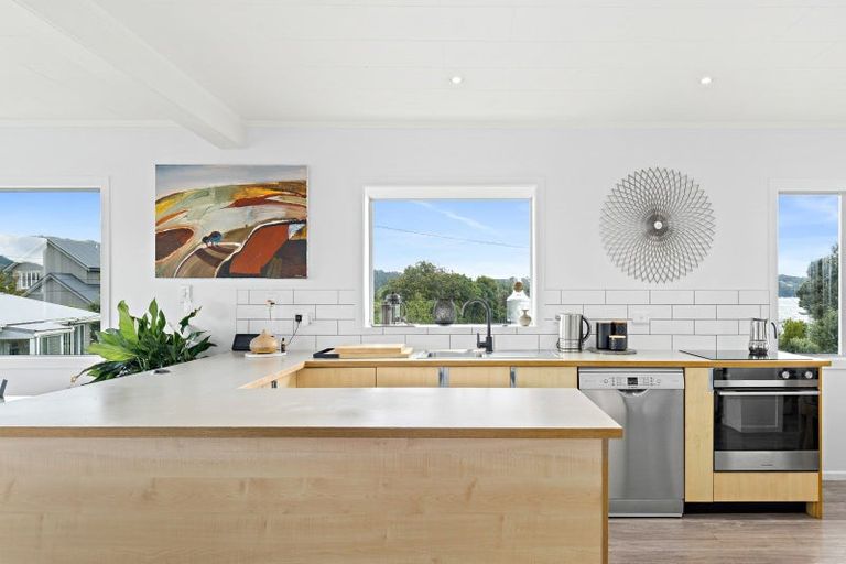 Photo of property in 48 Harbour View Road, Point Wells, Warkworth, 0986