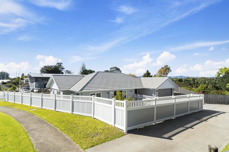 Photo of property in 9 Parau Drive, Bethlehem, Tauranga, 3110