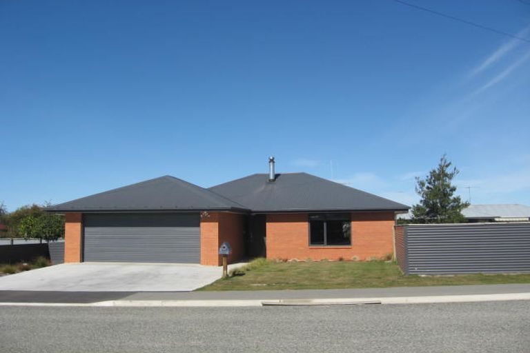 Photo of property in 2 Windsor Street, Marchwiel, Timaru, 7910