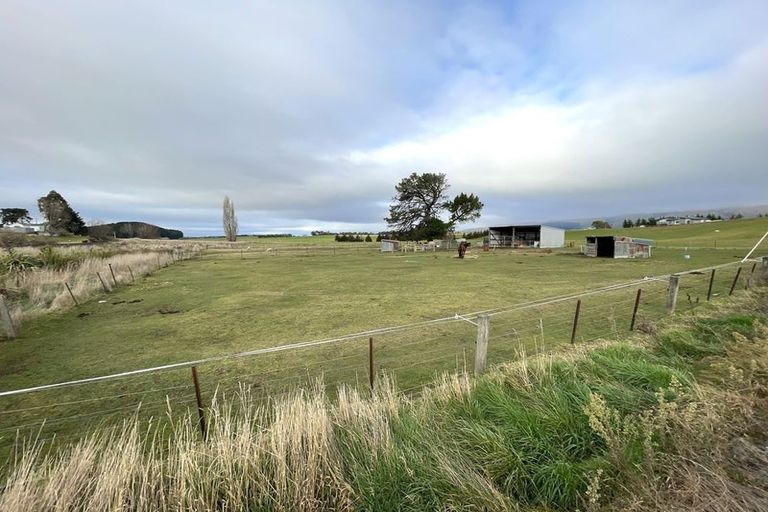 Photo of property in 1 Allan Street, Waiwera South, Clinton, 9584