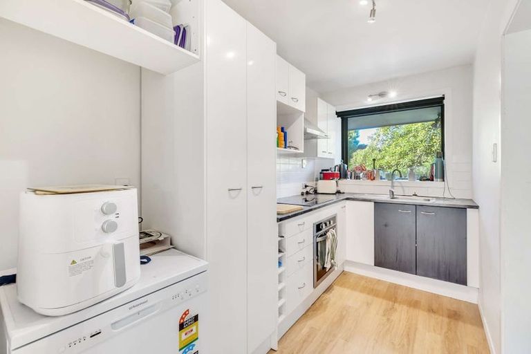 Photo of property in 1/185 Queenspark Drive, Parklands, Christchurch, 8083