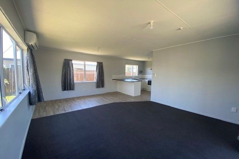 Photo of property in 11b Kilkee Terrace, Flaxmere, Hastings, 4120