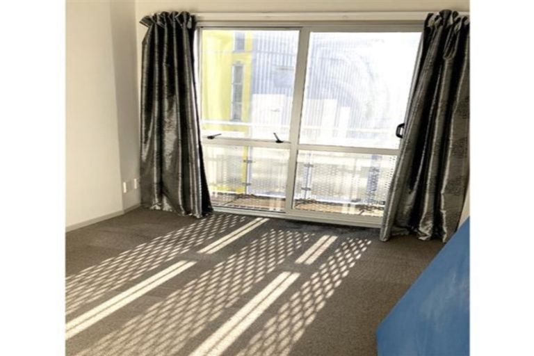 Photo of property in 6e Scotia Place, Auckland Central, Auckland, 1010