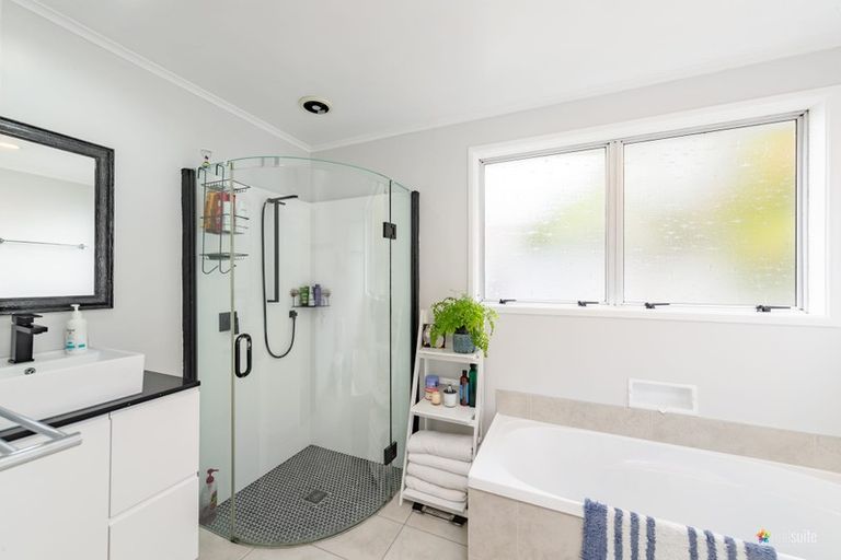 Photo of property in 64 Thackeray Street, Trentham, Upper Hutt, 5018