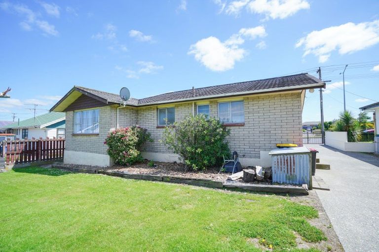 Photo of property in 63 Stirrat Street, Kingswell, Invercargill, 9812