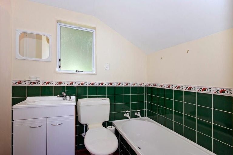 Photo of property in 42 Honiana Te Puni Street, Aro Valley, Wellington, 6021