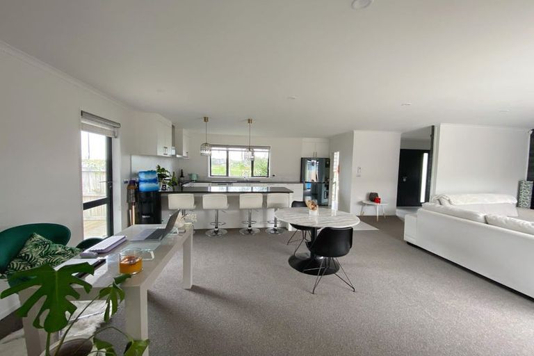 Photo of property in 2 Maia Place, Flagstaff, Hamilton, 3210