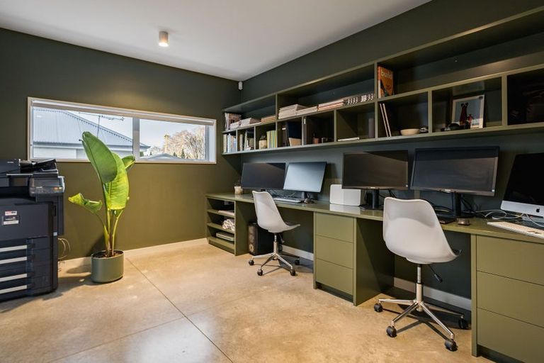 Photo of property in 55 Plynlimon Road, Strowan, Christchurch, 8052