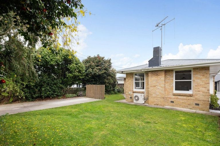 Photo of property in 86 Grey Street, Cambridge, 3434