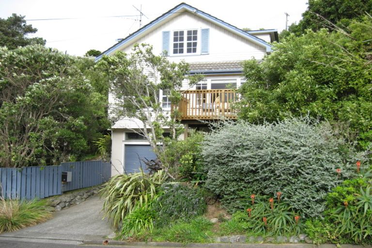 Photo of property in 15 Wrights Hill Road, Karori, Wellington, 6012