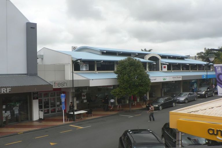 Photo of property in 1/1 James Road, Manurewa, Auckland, 2102