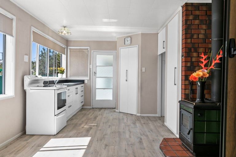 Photo of property in 5a Montgomery Street, Waipukurau, 4200