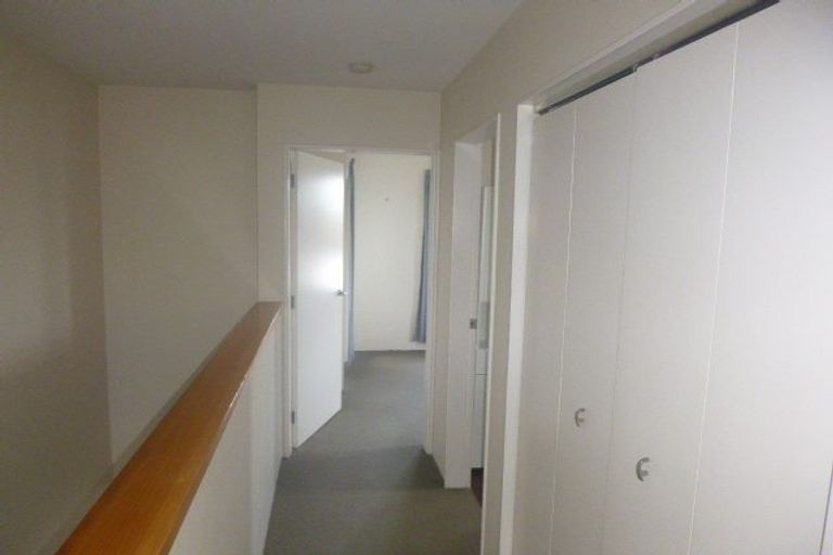 Photo of property in 4c The Quadrant, Miramar, Wellington, 6022