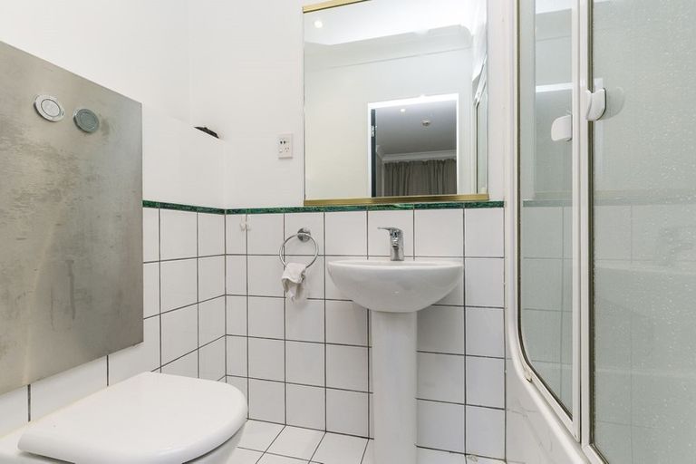 Photo of property in Vicino Apartments, 25/33 Taranaki Street, Te Aro, Wellington, 6011