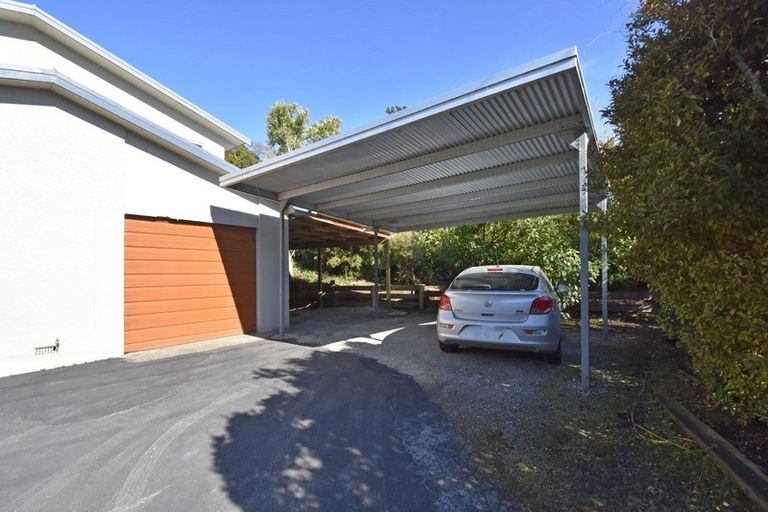 Photo of property in 11 Taiepa Road, Otatara, Invercargill, 9879