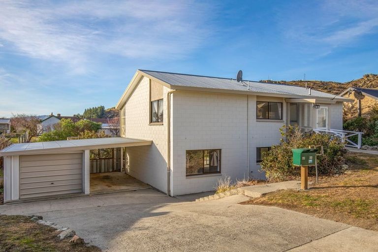 Photo of property in 6 Teviot Street, Roxburgh, 9500