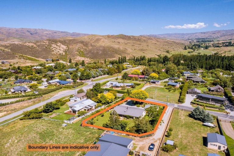 Photo of property in 6 Hall Road, Bannockburn, Cromwell, 9384