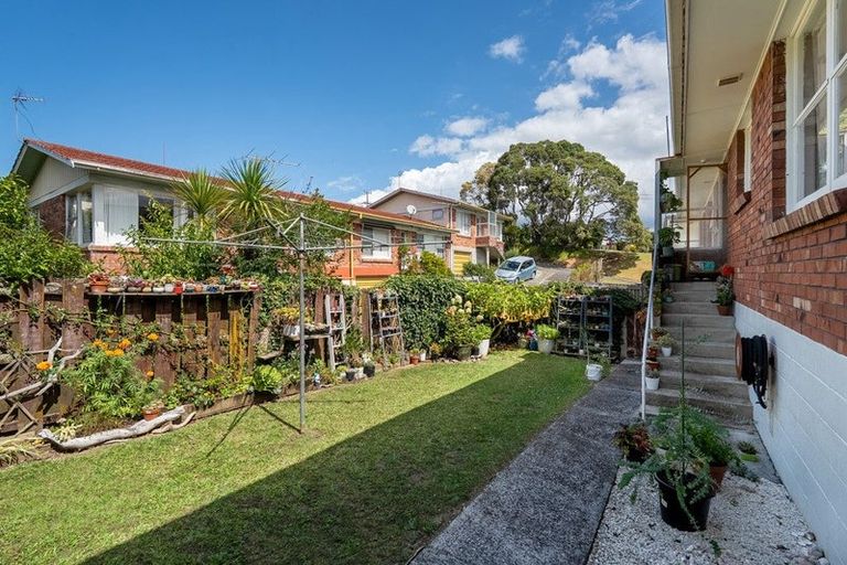 Photo of property in 2/27 Sydney Street, Hauraki, Auckland, 0622