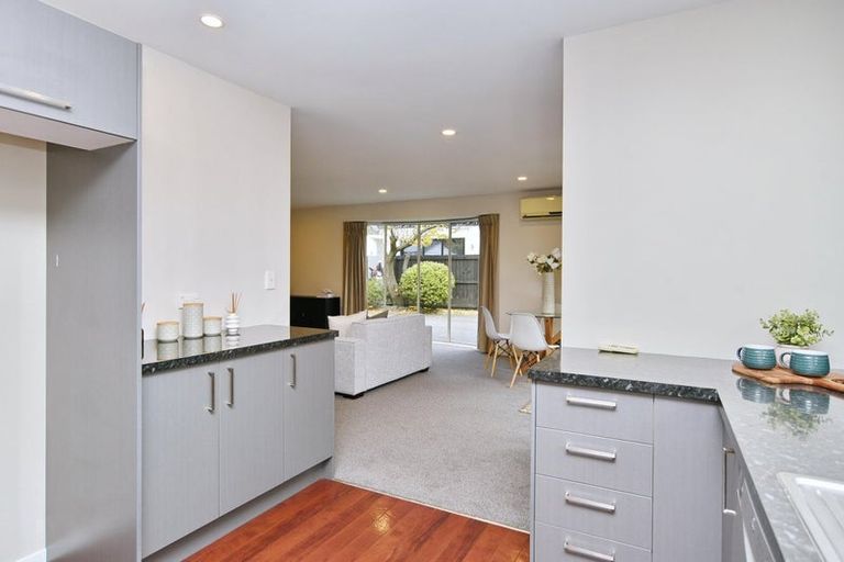 Photo of property in 126a Milton Street, Somerfield, Christchurch, 8024