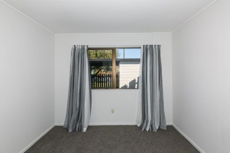 Photo of property in 1 Tait Drive, Pirimai, Napier, 4112