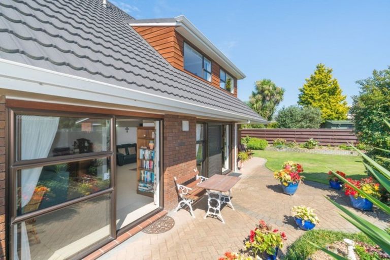 Photo of property in 21 Akaroa Avenue, Awapuni, Palmerston North, 4412