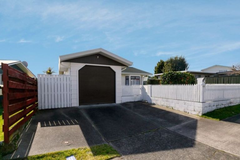 Photo of property in 1/220 Rifle Range Road, Tauhara, Taupo, 3330