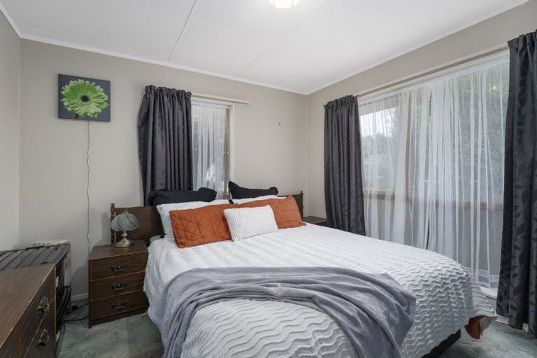 Photo of property in 10 Te Kama Street, Levin, 5510