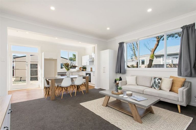 Photo of property in 7 Sylvia Street, Parklands, Christchurch, 8083