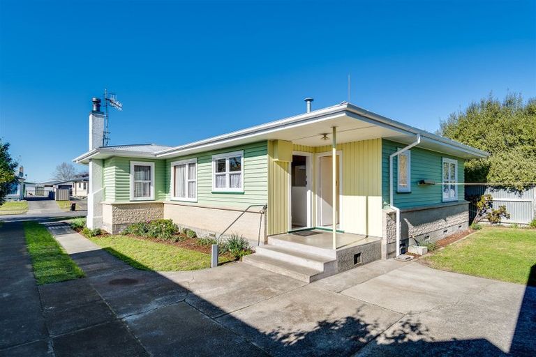 Photo of property in 27 Rochester Street, Tamatea, Napier, 4112