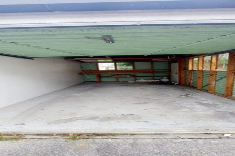 Photo of property in 1/166 Nile Road, Milford, Auckland, 0620