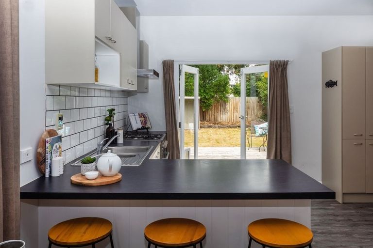 Photo of property in 60 Huxley Street, Sydenham, Christchurch, 8023