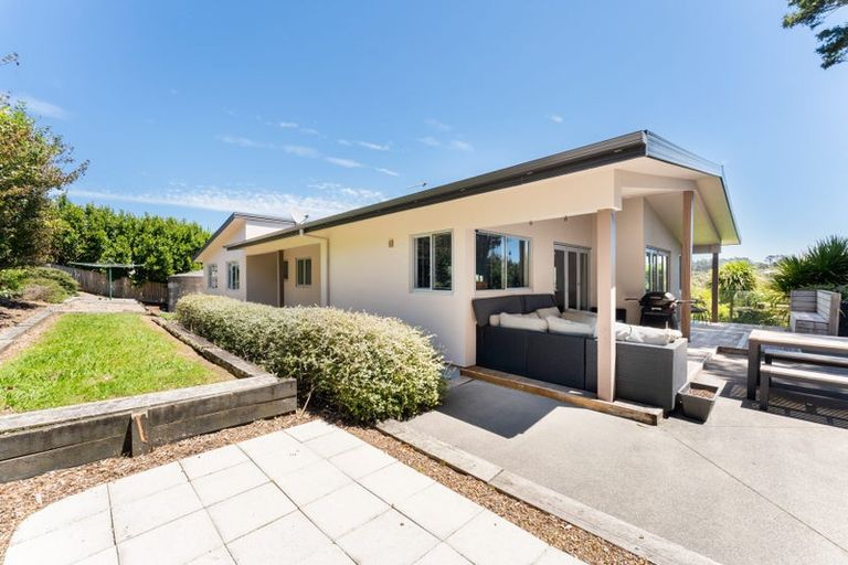 Photo of property in 49 Freshfields Road, Waimauku, 0812